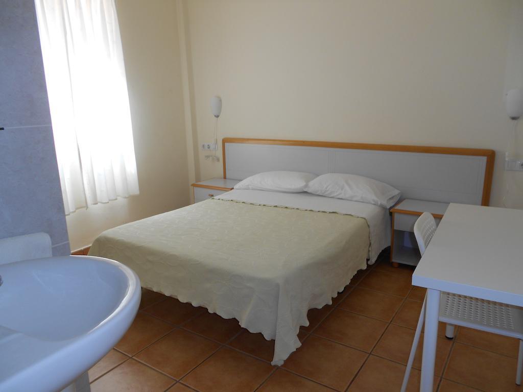 Pension Mova Санта-Крус-де-Тенерифе Экстерьер фото